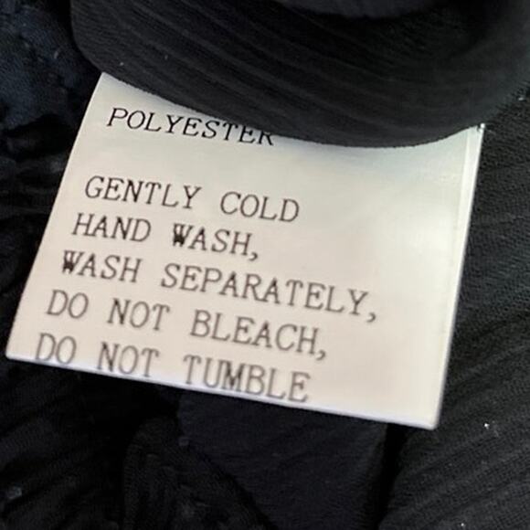 Style State Black Semi Sheer Turtleneck Smocked Long Sleeve Blouse Top Size 6 - Picture 5 of 5